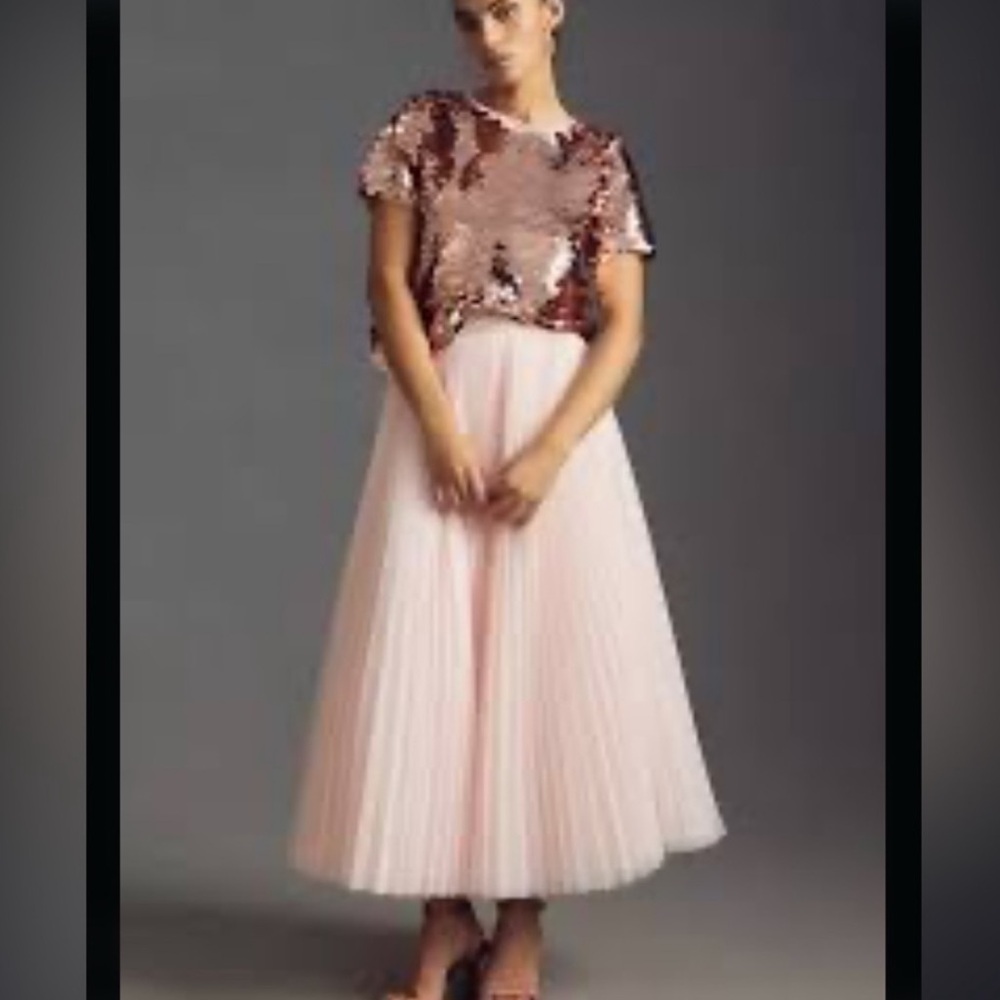 Anthropologie Rose Gold Sequin Short-Sleeve Tunic - Picture 2 of 16